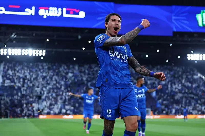 الهلال يكشف حالة 4 مصابين قبل مواجهة الغرافة